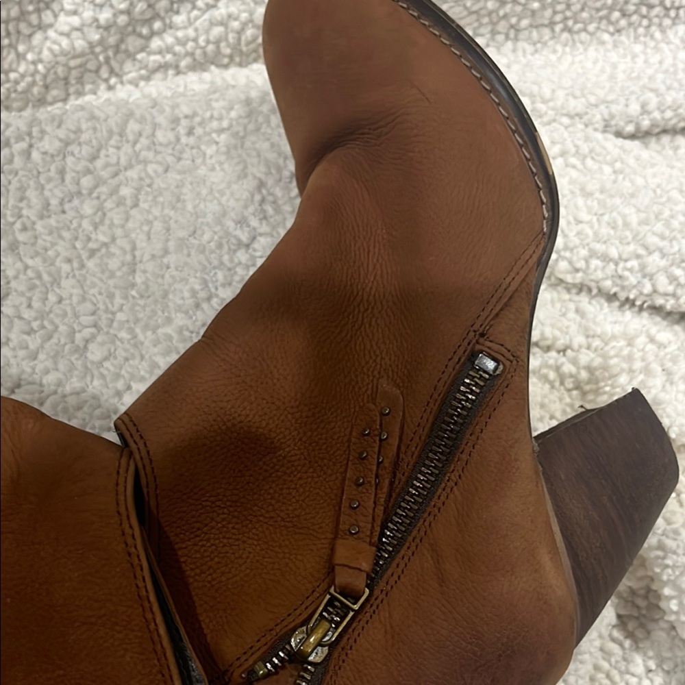 Steve Madden Tan Ankle Booties - Picture 5 of 9